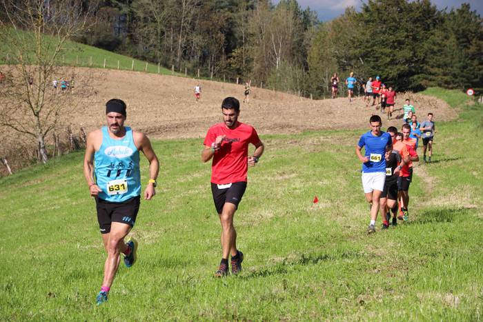 Iñaki Olano eta   irabazle E 35 1571509117007