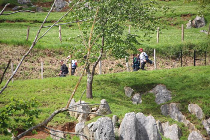 Zortzi herritatik barrena, H 9 1526225691566