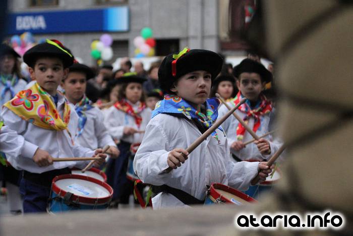 Zaldunita bezperako haur danborrada 150 1454785384129