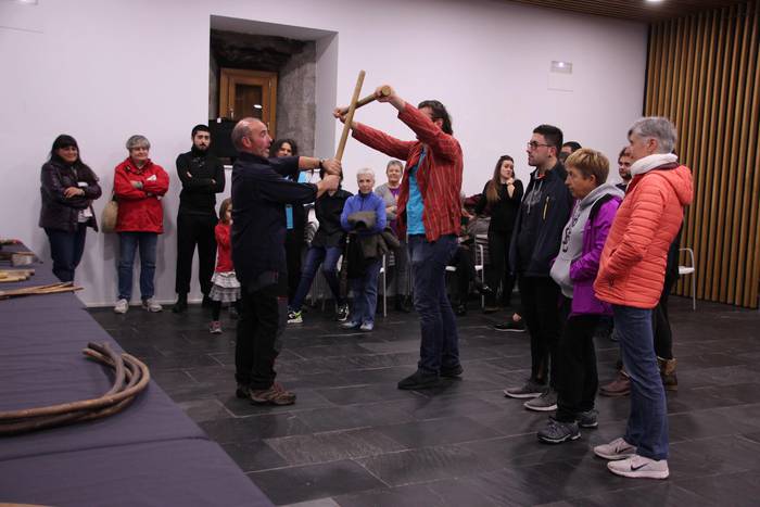 Amezketa euskal soinu tresna 35 1572955040022