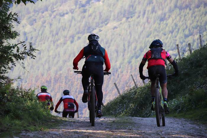 Irrintzi Txirrindularitza El 32 1633182225866