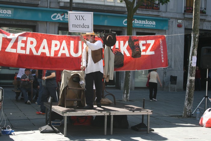 Aralar alderdiaren desagertzeaz