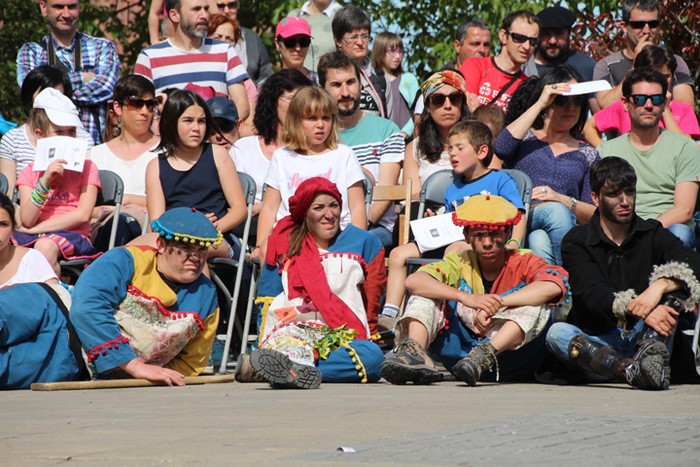 Dantza, kantua eta antzerkia, maskaradan - 25