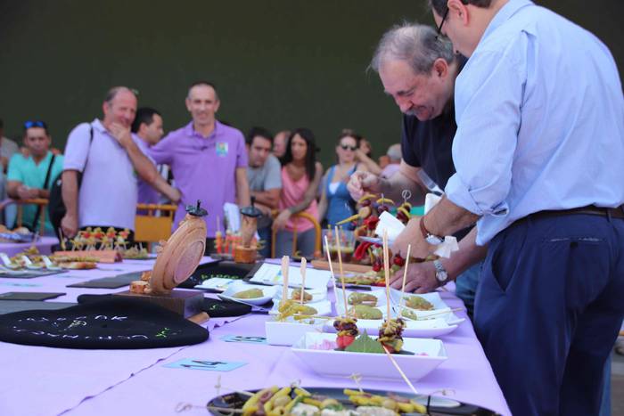 "Ibarra, Azoka eta Piparra" 86 1537103784158