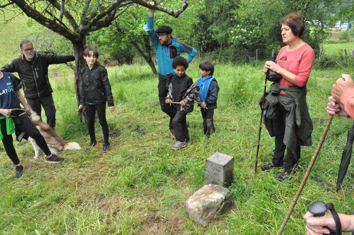 Zizurkilgo hegoaldeko mugarr 1 1621240746362