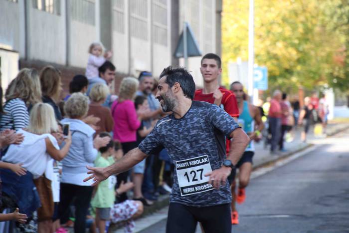 Hego haizeak airean eraman d 87 1539348754955