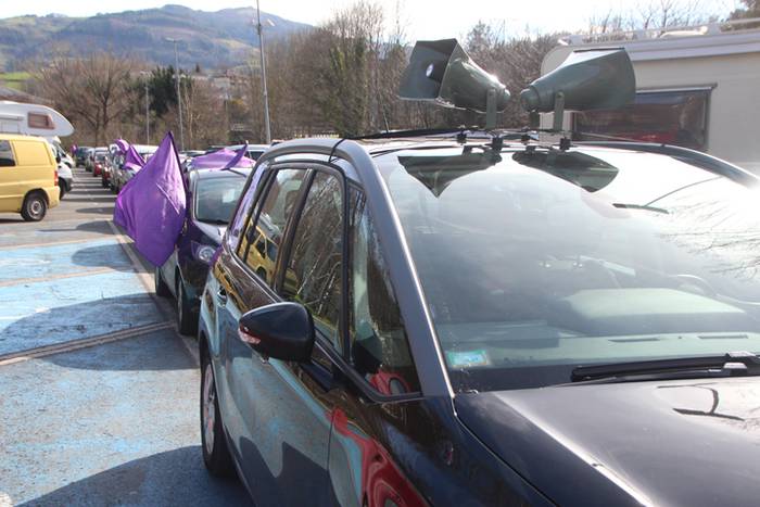 Martxoak 8 kotxe karabana 13 1520508031474