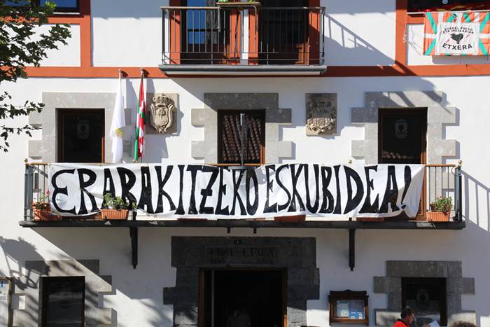 Giro beroa, festetako egun handian 6 1475154256830