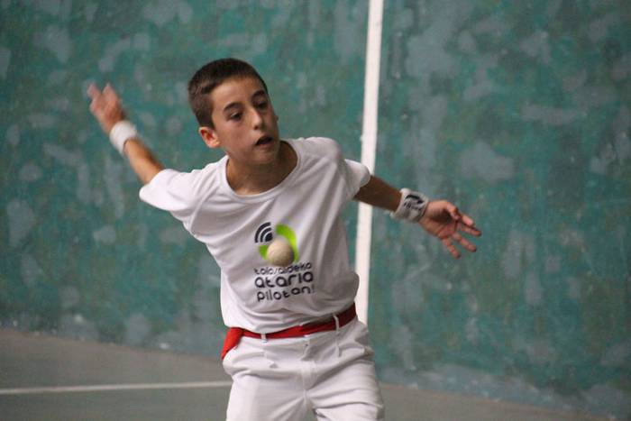 Pilota hotsak, San Lorentzo omentzeko 2 1470848505233