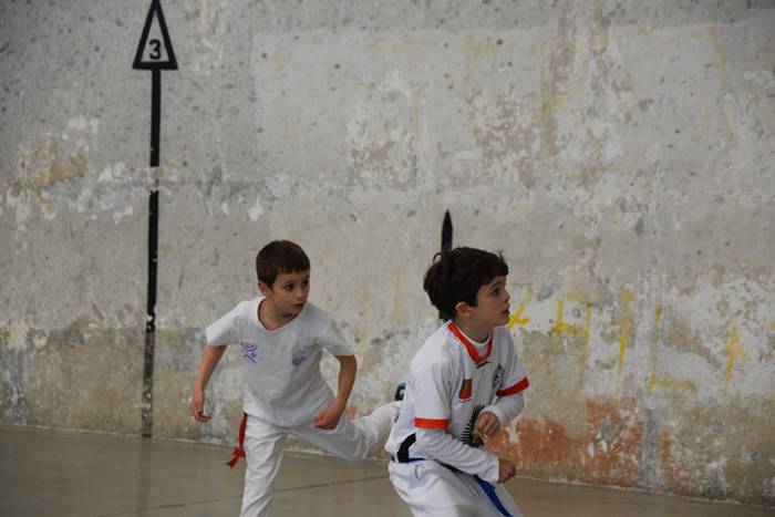 Dotore aritu dira benjaminak 13 1527271713527