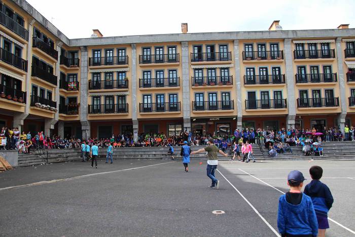 Giro ederra Anoetako Kuadril 97 1527360988078