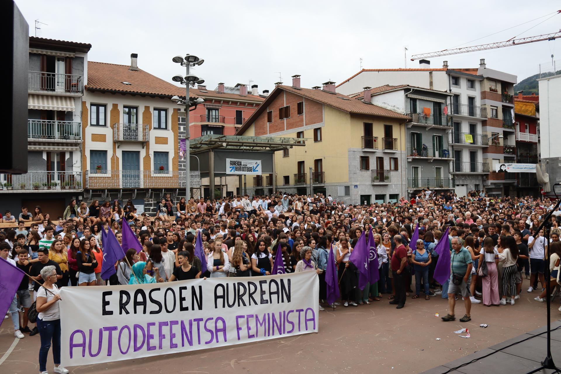 Herri oso bat borrokan, indarkeria matxistaren aurka