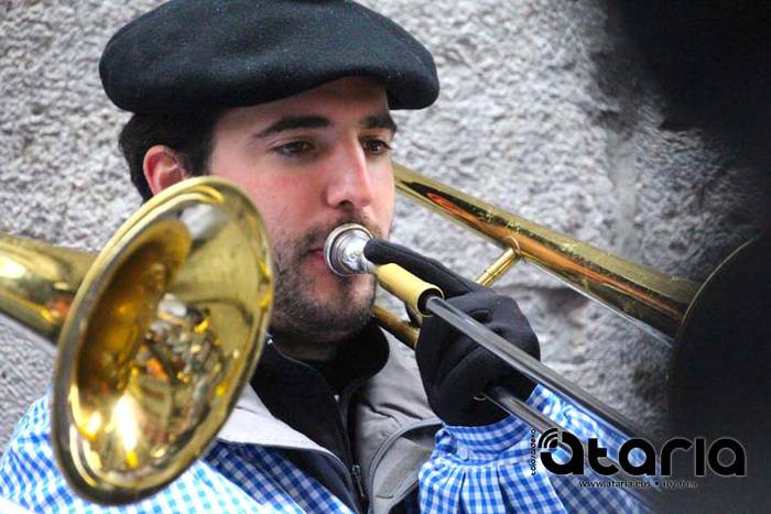 Kaleko giroa, festa giroa ed 38 1518115211123