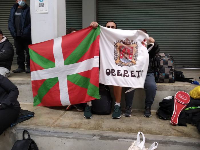 Eskualdeko bi pilotari izang 10 1601915141049