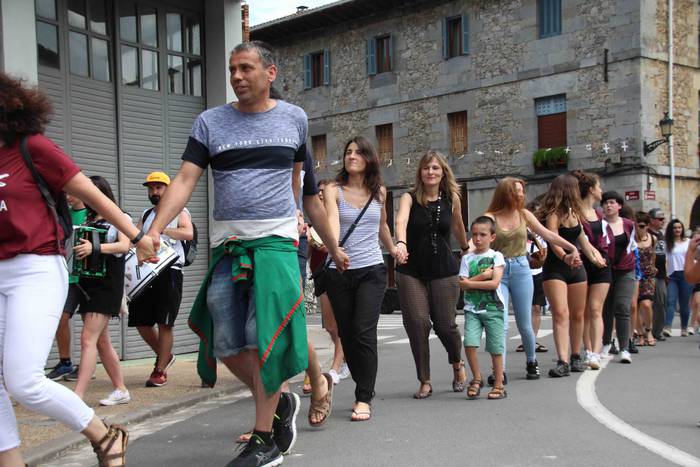 Kuadrilla eguna, termometroa 45 1530369705800