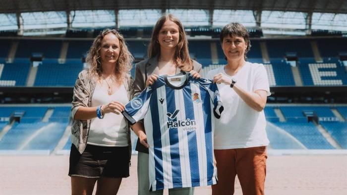 Aiara Agirrezabalak kontratua berritu du Realarekin