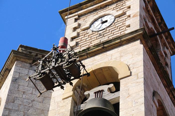 Elizmendiko erlojua berrituk 12 1508855486267