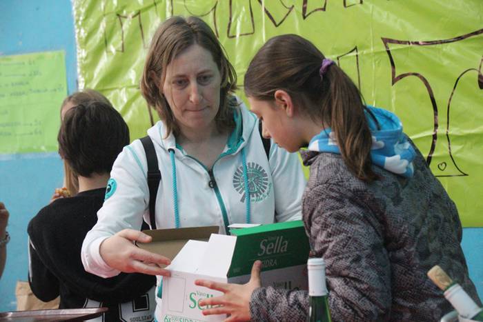 Abeltzain eta artisauen azoka hernialden 42 1462708892220