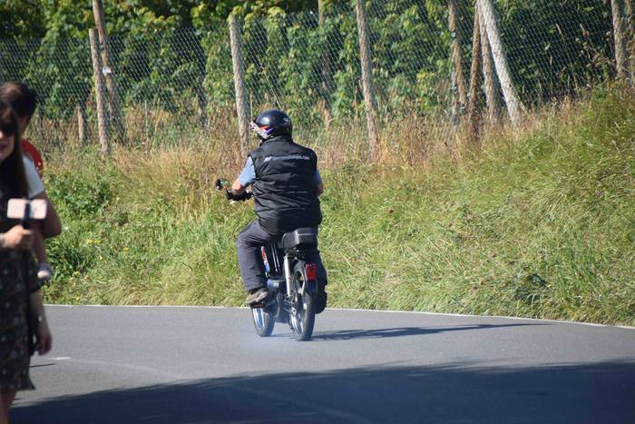 Motor eta errugbi zaleen bil 89 1535804829622