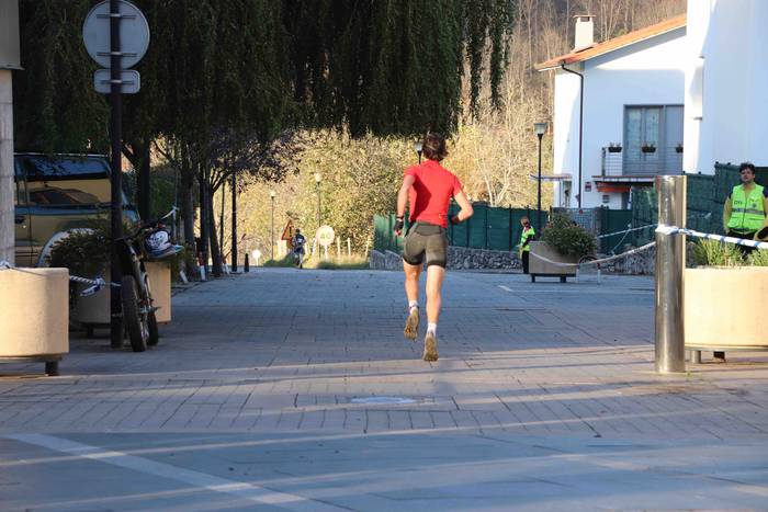 Alexander Ordeñana eta Zuriñ 99 1543079317416