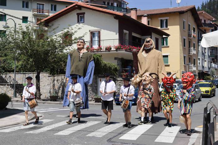 Buruhandi eta erraldoiek Ano 2 1655640109174