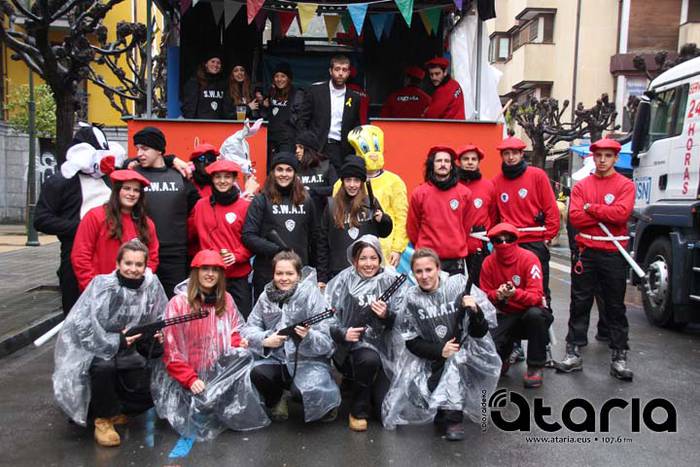 Irudimenak gainezka egin du 323 1518367342367