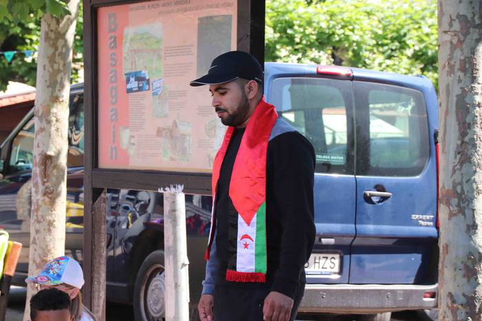 Saharako haurrei harrera egi 10 1530543951862