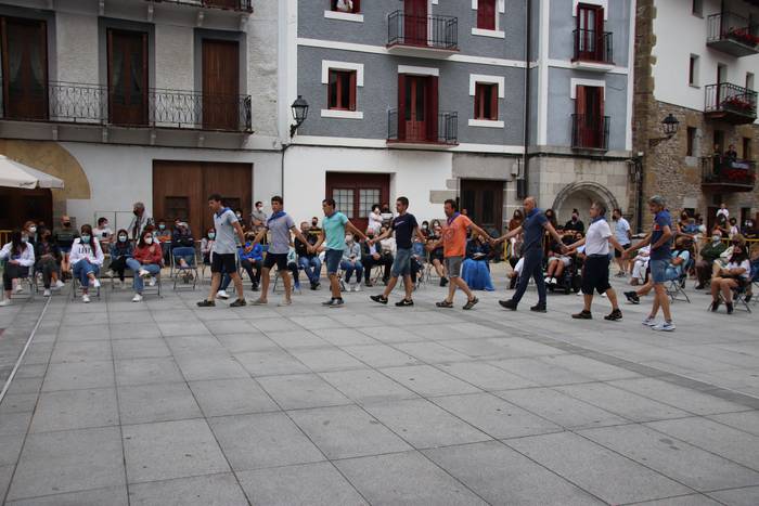 Berastegi san joan dantzak 2 30 1628618939613