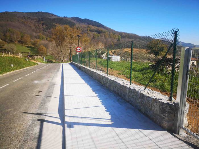 Kanposanturako espaloia Adun 1 1553873894224