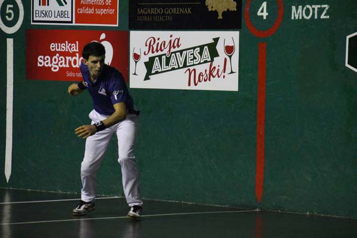 ALTUNA BINAKAKO TXAPELKETA 4 1512761230718