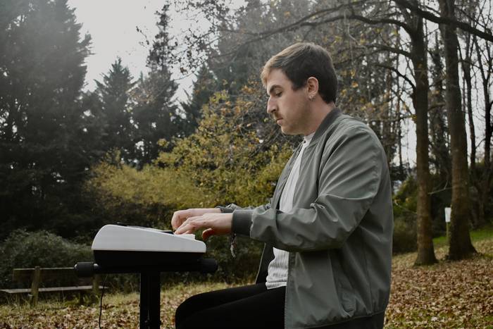 «Diskoa etxean egindako zerbait bezala maitatzen ikasi dut»