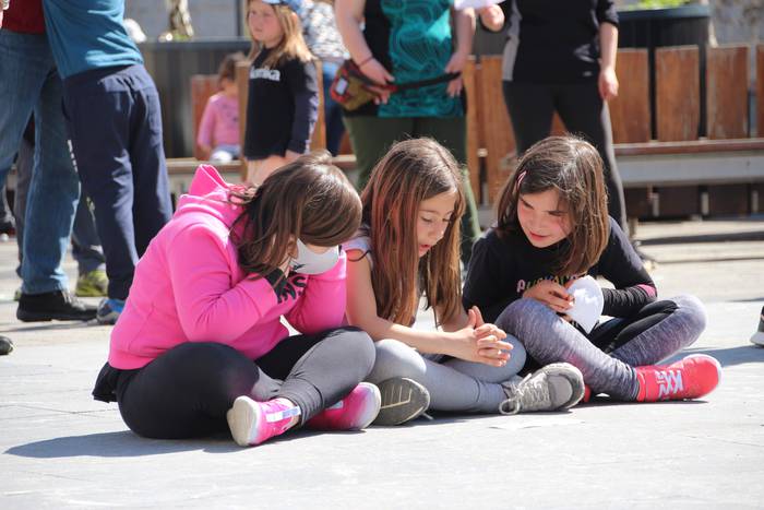 Elkartasun keinuak Adunan 25 1616942587198