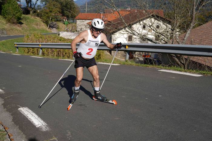 24. Hernialdeko Rollerski Ig 25 1760802667337