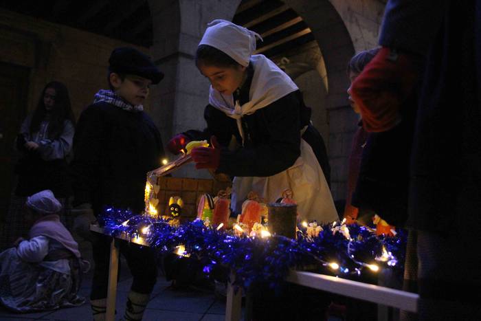 Errege magoen desfilea tolos 3 1546717625552