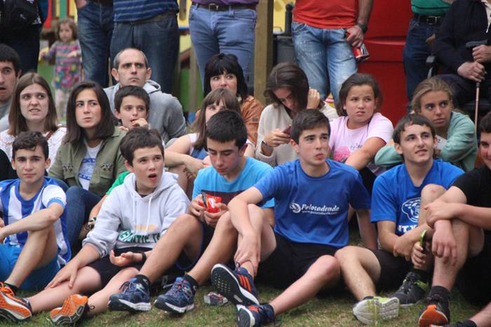 Puzgarriak, pilota eta karta 52 1501613981388