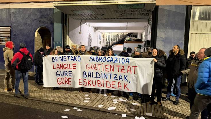 Tolosako eta Elgoibarko anbulantzia medikalizatutako langileei enplegua bermatuko diete