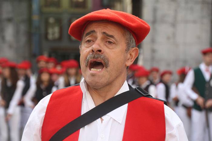 Lizarrez apaindutako kaleeta 51 1498311449538