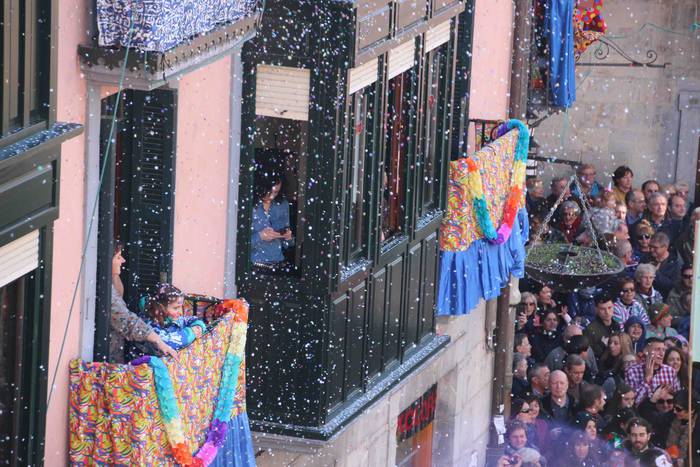 Txupinazoa balkoiko begirada 39 1582215772673