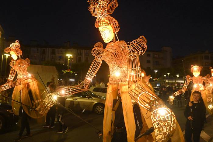 Lumen ikuskizuna topic 6 1654975646034