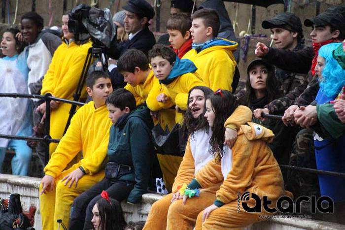 Mozorrotuta zezenetara 104 1518370073714