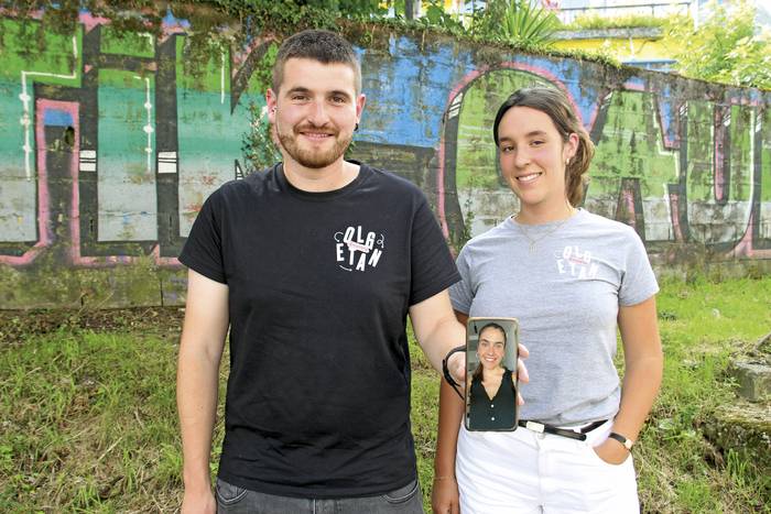 Olgetan bezala, baina serio