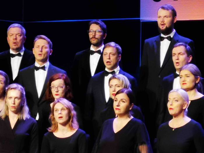 Batavia Madrigal Singers, ik 43 1572636840719