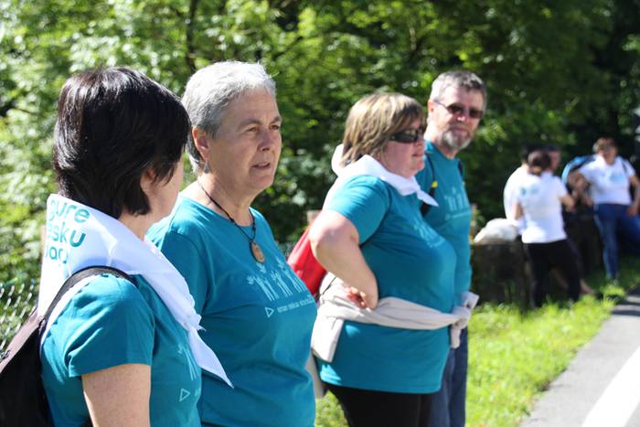 "Gu bezala, beste 100.000 za 43 1528637033991