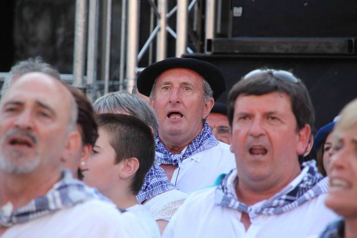 Bero sargoria, sagardoz bust 60 1532982282551