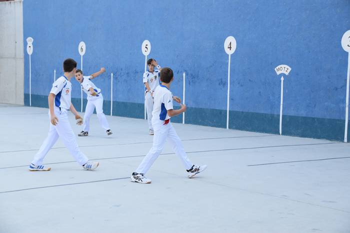 Berazubiko frontoiaren inaug 15 1507804019627