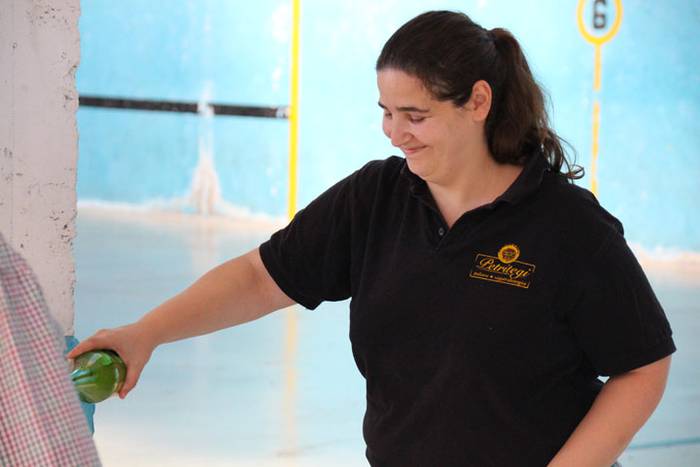 Sagardoz busti da Hernialde 10 1471175248800