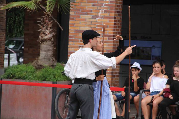 Izenak berak dioen bezala 32 1532890045663