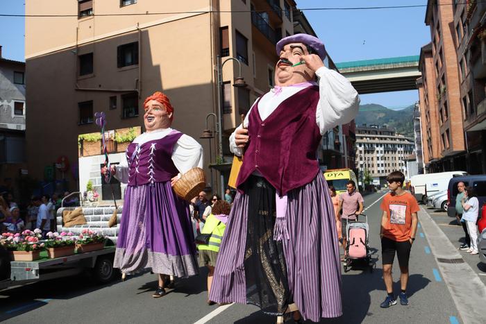 Ibarrako San Bartolome jaietan trafiko mozketak eta erregulazioak izango dira