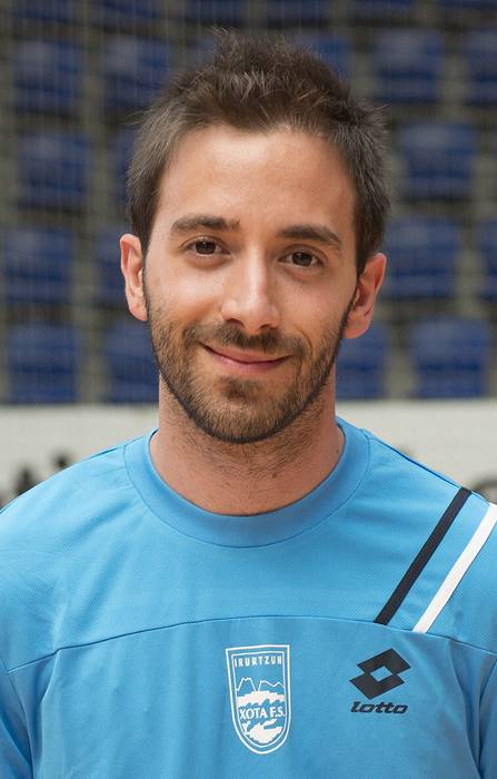 Lauburu KE Ibarrak entrenatzaile profesionala izango du