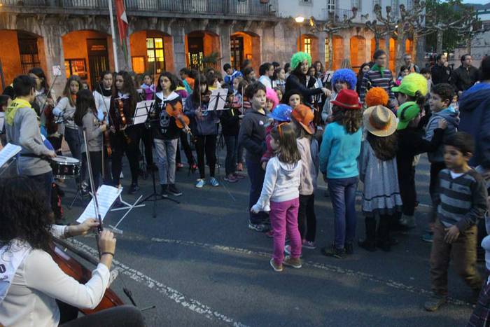 xexili eguna villabona 2015 2 1448041636011